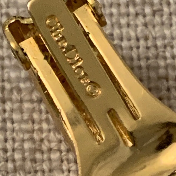 Christian Dior Crystal Clip On Earrings - Picture 9 of 11